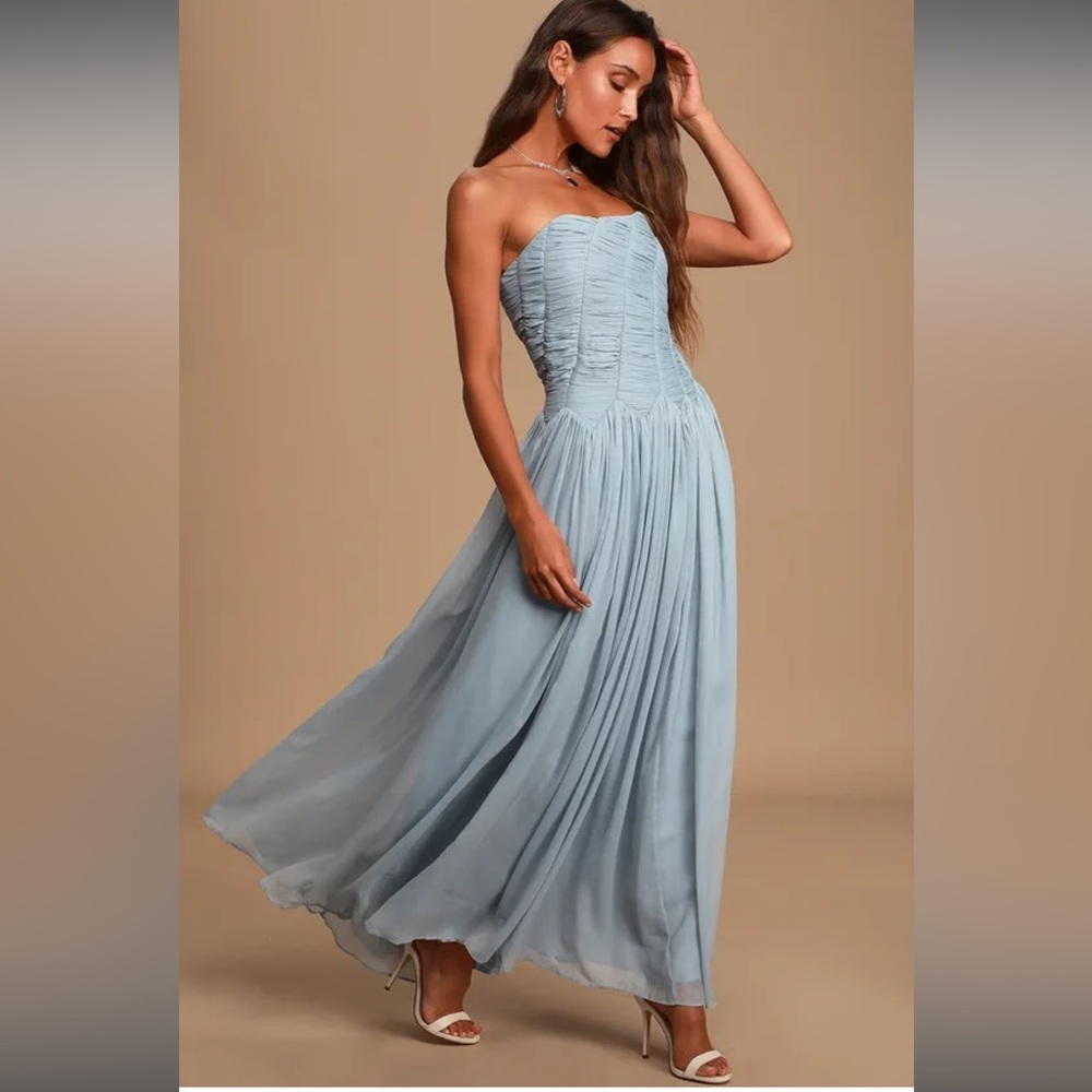 Lulus blue strapless dress